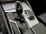 BMW 5-Serie Touring 520i High Executive Automaat Navigatie full map / Lederen interieur / Camera / Elektrische stoelen / etc..