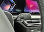 BMW 3-Serie 320e PHEV / Camera / Leder / Carplay / Sensoren / Cruise /