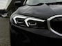 BMW 3-Serie 320e PHEV / Camera / Leder / Carplay / Sensoren / Cruise /