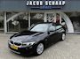 BMW 3-Serie 320e PHEV / Camera / Leder / Carplay / Sensoren / Cruise /