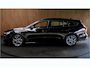 Ford Focus Wagon 1.0 EcoB Hybrid ST Line Navi Camera Climate PDC LED Zwarte hemelbekleding LM velgen