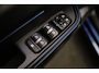 Lynk & Co 01 1.5 261PK Plug-in Hybrid *Origineel NL* Zwarte hemel 360 Camera Pano/dak Apple/Carplay Adaptive/Cruise