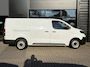 Toyota ProAce Worker 2.0 D-4D L3 145 PK Live Long | TREKHAAK| DEALER ONDERHOUDEN| EERSTE EIGENAAR| 3-PERSOONS| HOUTEN AFWERKING LAADRUIMTE| APPLE CARPLAY/ANDROID AUTO| PARKEERSENSOREN ACHTER| DAB| CRUISE CONTROL| AIRCO|