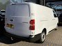 Toyota ProAce Worker 2.0 D-4D L3 145 PK Live Long | TREKHAAK| DEALER ONDERHOUDEN| EERSTE EIGENAAR| 3-PERSOONS| HOUTEN AFWERKING LAADRUIMTE| APPLE CARPLAY/ANDROID AUTO| PARKEERSENSOREN ACHTER| DAB| CRUISE CONTROL| AIRCO|