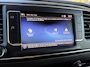 Toyota ProAce Worker 2.0 D-4D L3 145 PK Live Long | TREKHAAK| DEALER ONDERHOUDEN| EERSTE EIGENAAR| 3-PERSOONS| HOUTEN AFWERKING LAADRUIMTE| APPLE CARPLAY/ANDROID AUTO| PARKEERSENSOREN ACHTER| DAB| CRUISE CONTROL| AIRCO|