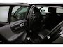 Volvo XC40 1.5 T5 Recharge Inscription 2021 | Navigatie | Carplay | Trekhaak Elektrisch | DAB Radio | 360 Graden Camera | Stoel & Stuur Verwarming | Volledig Digitaal Dash | Harman Kardon | Boekjes | 2 Sleutels