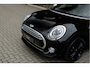 MINI Clubman 1.5 Cooper Chili Aut. | Navigatie | Half Leder | LED | PDC | 17"LM | Midnight Black