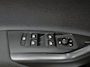 Volkswagen Taigo 1.0 TSI 95pk Life Business / Virtual cockpit / Navigatie / Climate control / Panorama dak / Trekhaak / 16'' LMV hal
