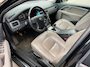 Volvo V70 2.4 D5 Momentum 2e Eigenaar! Trekhaak Airco NAP APK