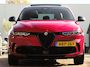 Alfa Romeo Tonale 1.5T Hybrid Veloce | Pano | Camera | ACC | Flippers | Stuur/stoelverw. | 20inch | ALL BLACK!