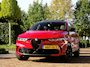 Alfa Romeo Tonale 1.5T Hybrid Veloce | Pano | Camera | ACC | Flippers | Stuur/stoelverw. | 20inch | ALL BLACK!