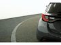 Toyota Yaris 1.5 Hybrid 115 Dynamic | Dodehoekdetectie | Stoel / Stuurverwarming | Parkeersensoren Voor en Achter |