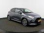 Toyota Yaris 1.5 Hybrid 115 Dynamic | Dodehoekdetectie | Stoel / Stuurverwarming | Parkeersensoren Voor en Achter |