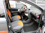 Toyota Aygo 1.0 VVT-i Dynamic Orange /AIRCO/Bluetooth/14'LM/LED/USB+AUX/CV/Elek. ramen/ISOFIX/Donker glas/NAP!