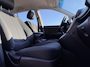 Kia Carens 2.0 CVVT X-ECUTIVE, AUTOMAAT, TREKHAAK, CARPLAY.
