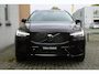 Volvo XC60 T6 Plug-in hybrid AWD Ultra Dark | Luchtvering | Panoramadak | Trekhaak | Verwarmbare voorstoelen, achterbank en stuurwiel | Head-up display | Premium audio by Harman Kardon | 360 graden camera |