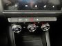 Renault Captur 1.3 TCe 155 Intens Automaat, Full Option, 155PK 1500kg trekgewicht , slechts 77000km