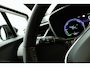 Toyota Corolla Touring Sports Hybrid 140 Dynamic | Parkeersensoren Voor en Achter | Stoel en Stuurverwarming | Adaptive Cruise Control