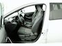 Toyota Corolla Touring Sports Hybrid 140 Dynamic | Parkeersensoren Voor en Achter | Stoel en Stuurverwarming | Adaptive Cruise Control