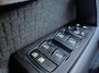 Volvo V70 2.5T 200PK Momentum Automaat  200 PK  Half Leder  Xenon  Dealer auto