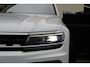 Volkswagen Tiguan 1.5 TSI ACT Highline R | R-Line | Trekhaak | Blackline