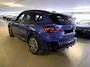 BMW X1 xDrive25e M-Sport | Panorama Dak | Stuur & Stoelverwarming | Elek. Stoelen met Geheugen en Massage | Harman Kardon Audio | Achteruitrijcamera | Airco (automatisch) | Audio installatie premium