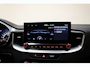 Kia Ceed Sportswagon 1.5 T-GDi 160pk DynamicLine [ Apple/Android Camera Navi Trekhaak Clima]