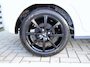 Mitsubishi Space Star 1.0 Cool+ Bi-Tone 'Black over White' Pearl White met een Attitude Black dak