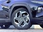 Hyundai Tucson 1.6 T-GDI PHEV Premium 4WD / Zwart Leder / 360 Camera / Stoelverkoeling / Stoelverwarming Voor + Achter / Memory Seat / Navigatie / Smart Parking Remote / Automaat