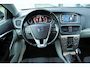 Volvo V40 Cross Country 1.6 D2 KINETIC | APPLE CARPLAY | XENON | CRUISE | TREKHAAK | NAVI