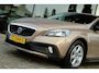 Volvo V40 Cross Country 1.6 D2 KINETIC | APPLE CARPLAY | XENON | CRUISE | TREKHAAK | NAVI