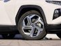 Hyundai Tucson 1.6 T-GDI PHEV Comfort Smart 4WD / Stoelverwarming / Stuurverwarming / Achteruitrijcamera / Parkeersensoren Voor + Achter / Navigatie / Apple Carplay & Android Auto / | Achteruitrijcamera | Airco (automatisch) | Apple Carplay/Android Auto|telefoonintegratie premium