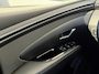 Hyundai Tucson 1.6 T-GDI PHEV Comfort Smart 4WD / Stoelverwarming / Stuurverwarming / Achteruitrijcamera / Parkeersensoren Voor + Achter / Navigatie / Apple Carplay & Android Auto / | Achteruitrijcamera | Airco (automatisch) | Apple Carplay/Android Auto|telefoonintegratie premium