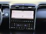 Hyundai Tucson 1.6 T-GDI PHEV Comfort Smart 4WD / Stoelverwarming / Stuurverwarming / Achteruitrijcamera / Parkeersensoren Voor + Achter / Navigatie / Apple Carplay & Android Auto / | Achteruitrijcamera | Airco (automatisch) | Apple Carplay/Android Auto|telefoonintegratie premium