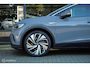 Volkswagen ID.4 Pro 77 kWh | Pano | Sfeerverlichting | Sportstoelen | 21 Inch | Massage | Stoel en stuurwielverw. | 92% SOH | VOL!