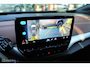 Volkswagen ID.4 Pro 77 kWh | Pano | Sfeerverlichting | Sportstoelen | 21 Inch | Massage | Stoel en stuurwielverw. | 92% SOH | VOL!
