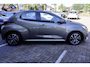 Toyota Yaris 1.5 Hybrid Dynamic NL-AUTO LM-VELGEN AD-CRUISE LED EL-RAMEN APPLE/ANDROID AFN-TREKHAAK SMART-KEY