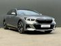 BMW 5-Serie 530e M-Sport Pro - Pano Trekhaak Comfortstoelen
