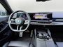 BMW 5-Serie 530e M-Sport Pro - Pano Trekhaak Comfortstoelen