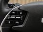 Kia EV6 Light Edition 58 kWh Dealer onderhouden | Stoel + stuurverwarming | Climate control | ACC | 800V laden | Ontzettend ruim |