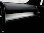 Volvo XC40 B4 AUT(7) PLUS DARK 19INCH SCHUIFDAK HARMAN KARDON TREKHAAK