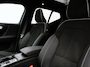 Volvo XC40 B4 AUT(7) PLUS DARK 19INCH SCHUIFDAK HARMAN KARDON TREKHAAK