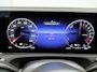 Mercedes-Benz A-klasse 250 e AMG Nightpakket | Panoramadak | Trekhaak | Alarm | Sfeerverlichting | Keyless Go | Stuur en Stoelverwarming | CarPlay | Inclusief 24 maanden Mercedes-Benz Certified garantie voor Europa.