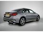 Mercedes-Benz A-klasse 250 e AMG Nightpakket | Panoramadak | Trekhaak | Alarm | Sfeerverlichting | Keyless Go | Stuur en Stoelverwarming | CarPlay | Inclusief 24 maanden Mercedes-Benz Certified garantie voor Europa.