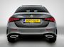 Mercedes-Benz A-klasse 250 e AMG Nightpakket | Panoramadak | Trekhaak | Alarm | Sfeerverlichting | Keyless Go | Stuur en Stoelverwarming | CarPlay | Inclusief 24 maanden Mercedes-Benz Certified garantie voor Europa.