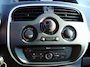 Renault Kangoo Family 1.2 TCe Met rolstoel lift maar kan er ook uit natuurlijk