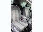 Volkswagen Golf 1.6 TDI Highline BlueMotion Parkeersensoren/Apple carpley/Navigatie/Lichtmetalen velgen/LED/Sportstoelen/Multifunctioneel stuurwiel/Elektrische ramen/Elektrisch verstelbare spiegels.