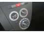 Daihatsu Cuore 1.0 Trend Radio CD-Speler/Centrale deurvergrendeling.