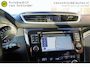 Nissan Qashqai 1.5 DCI BUSINESS EDITION CAMERA TREKHAAK NAVIGATIE STOELVERWARMING TREKHAAK PDC V+A 17INCH CLIMA BLUETOOTH