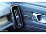 Volvo XC40 1.5 T5 Plug-in hybrid Ultimate Bright | Pano | Harman Kardon | 360 Camera | Trekhaak | Stoel en stuurwielverw. | ACC | Pilot Assist | Facelift | 20 Inch | LED | Memory